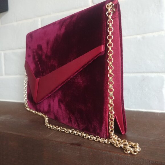 Vintage dark red velvet handmade in Hong Kong gold chain clutch bag purse - Picture 4 of 16